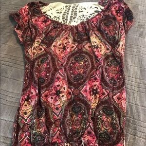 Women’s shirt